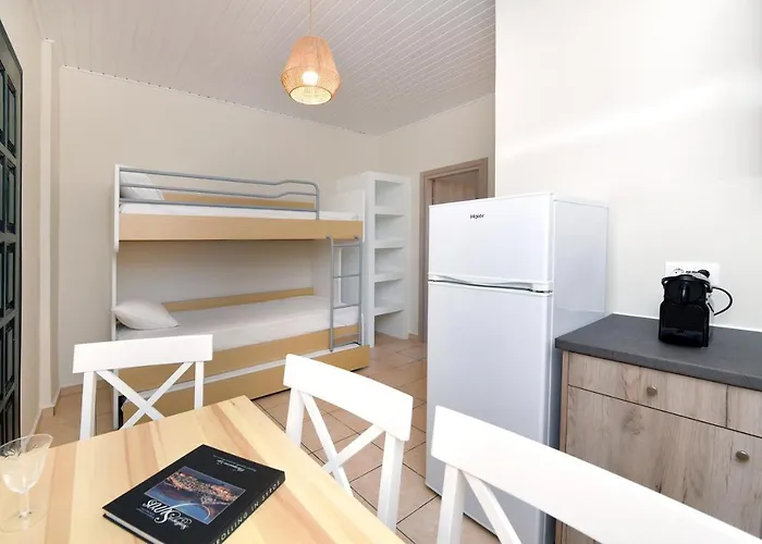 Glafki Syros Mégas Yialós-Nítes