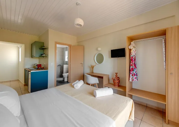 Glafki Syros Mégas Yialós-Nítes