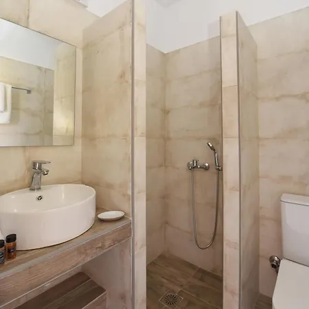 Glafki Syros * Mégas Yialós-Nítes