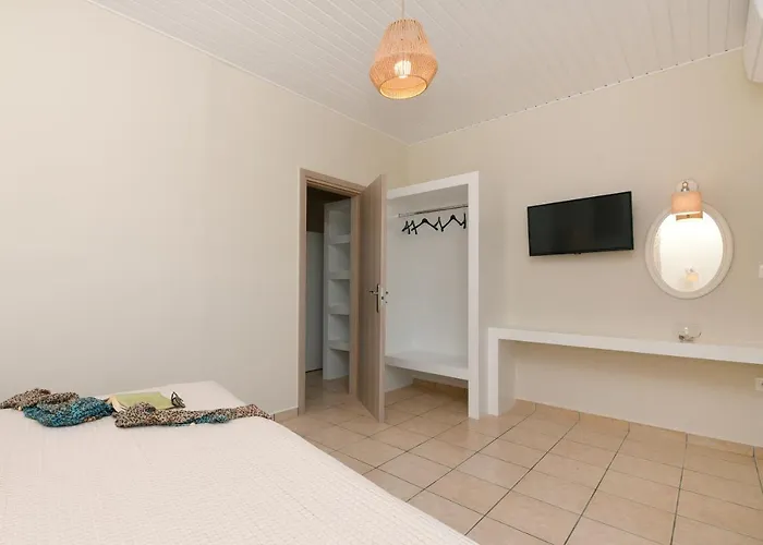 Glafki Syros Apartment *