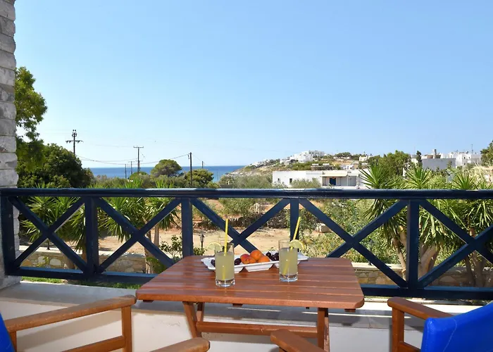 Glafki Syros Apartment